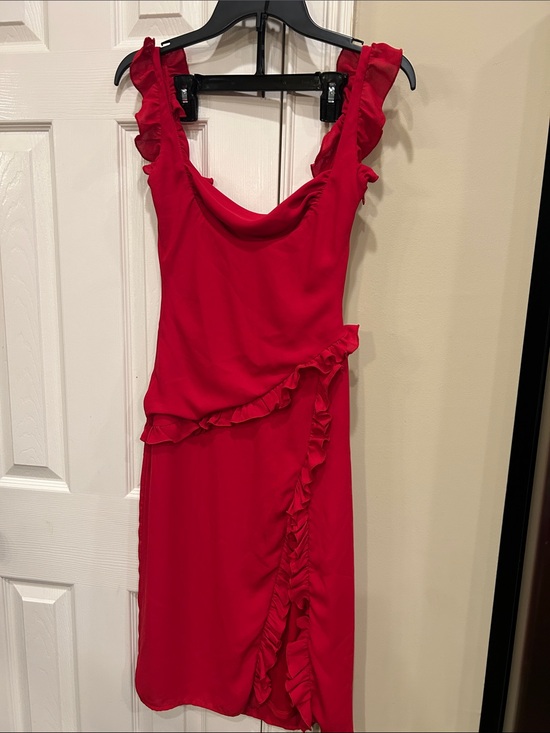 Lucy in the Sky Dresses & Skirts - HOCO! Lucy in the Sky XS Red Ruffle high slit red midi dress